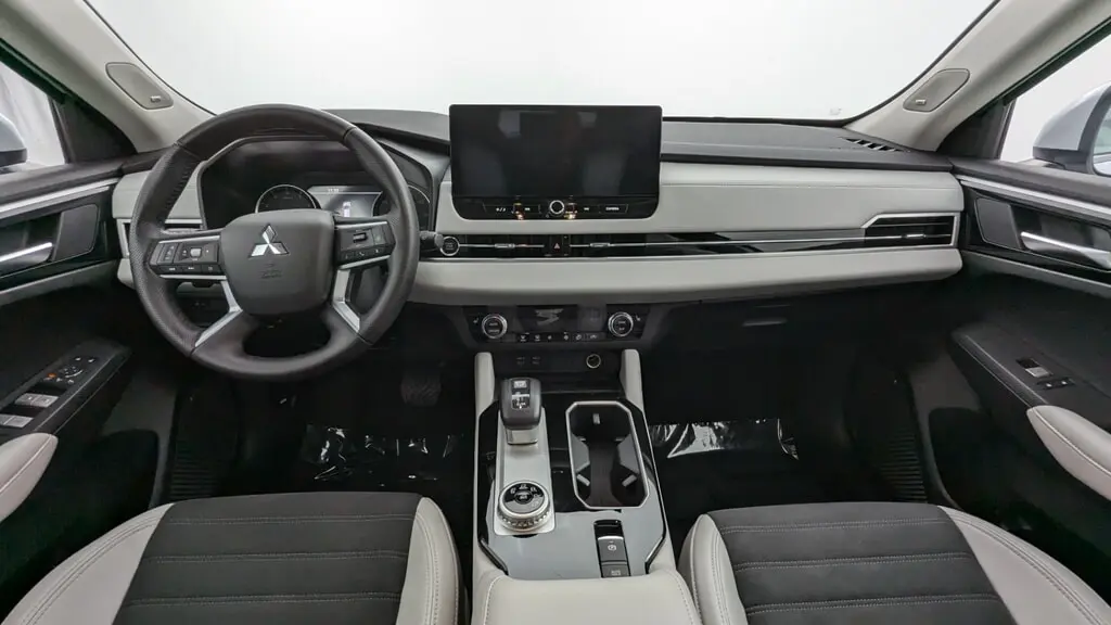 Florida Fine Cars - Used MITSUBISHI OUTLANDER 2025 MIAMI SE