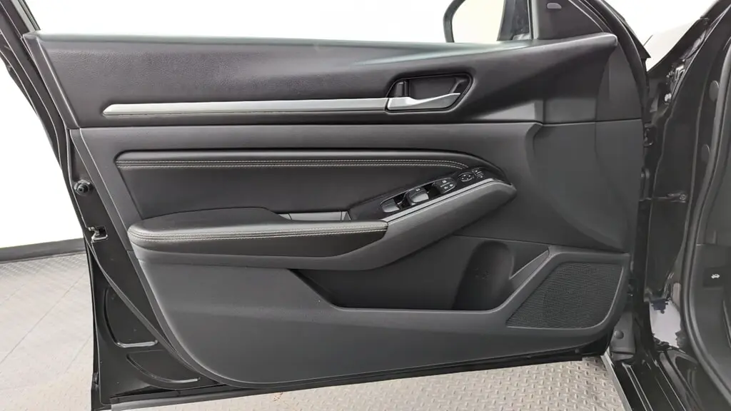 Florida Fine Cars - Used NISSAN ALTIMA 2021 WEST PALM 2.5 SV