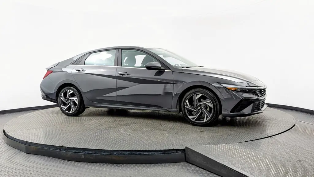 Florida Fine Cars - Used HYUNDAI ELANTRA 2025 WEST PALM SEL CONVENIENCE
