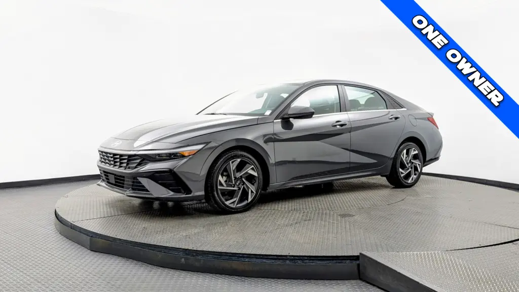 Florida Fine Cars - Used HYUNDAI ELANTRA 2025 WEST PALM SEL CONVENIENCE