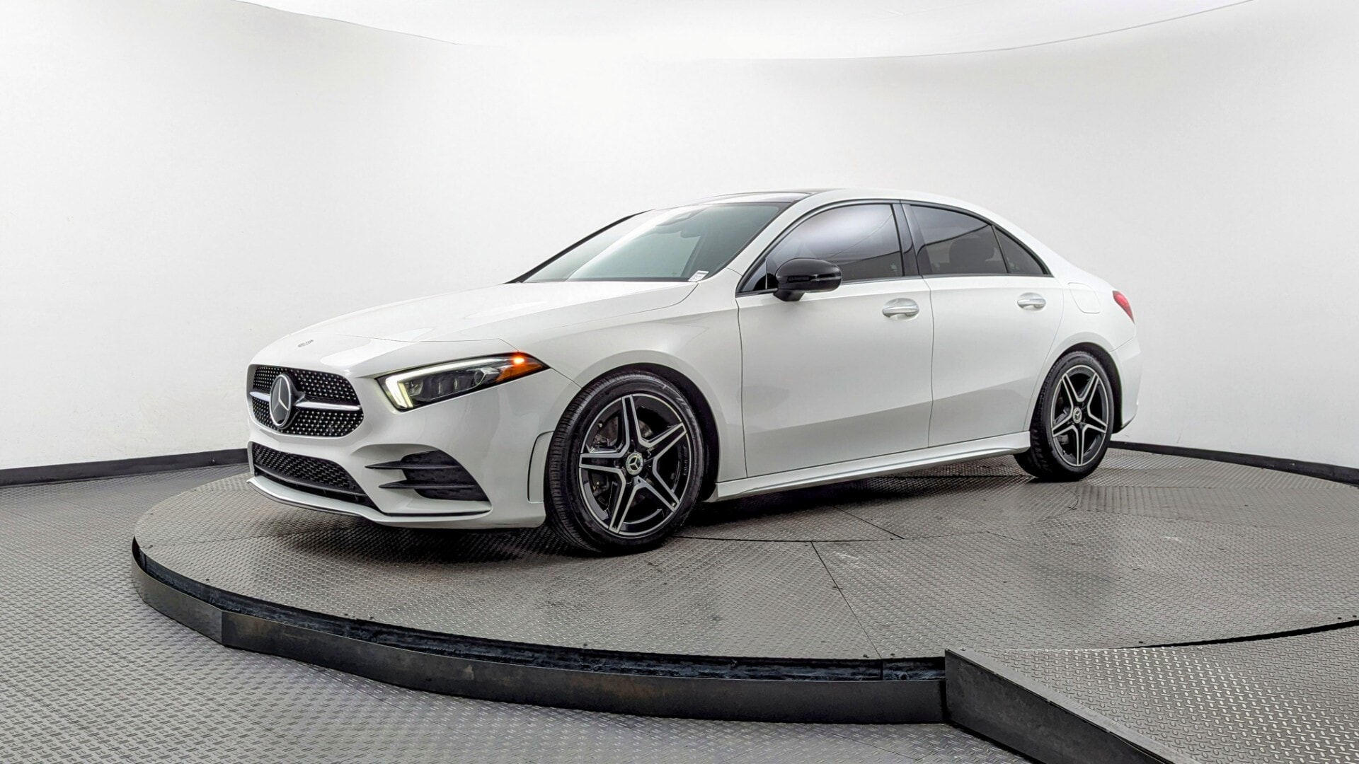 2019 Mercedes-Benz A-Class A220