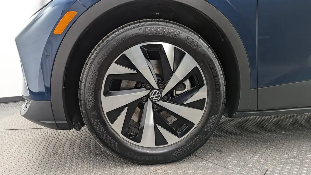 Florida Fine Cars - Used VOLKSWAGEN ID.4 2023 MARGATE PRO