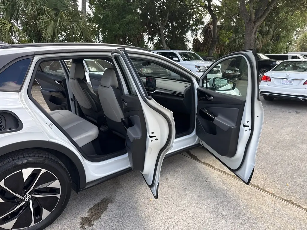 Florida Fine Cars - Used VOLKSWAGEN ID.4 2021 WEST PALM PRO S