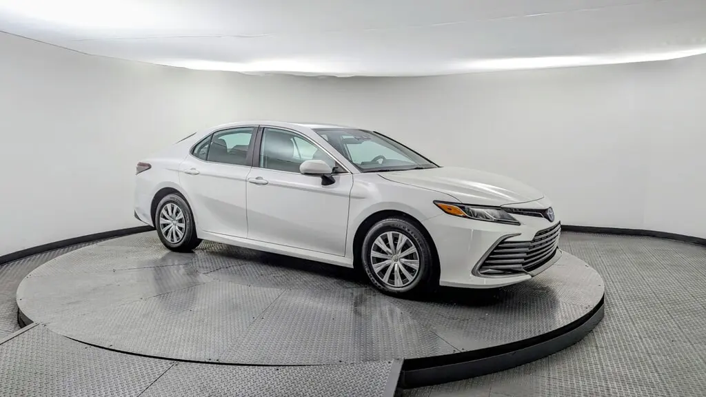 Florida Fine Cars - Used TOYOTA CAMRY 2024 WEST PALM HYBRID LE