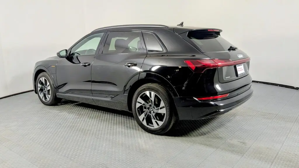 Florida Fine Cars - Used AUDI E-TRON 2022 ORLANDO PREMIUM