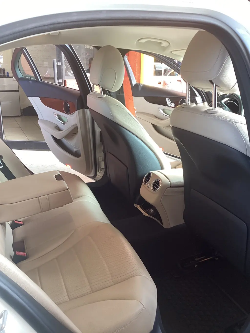 Florida Fine Cars - Used MERCEDES-BENZ C-CLASS 2015 MARGATE C 300