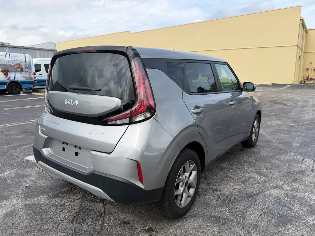 Florida Fine Cars - Used KIA SOUL 2023 MARGATE LX
