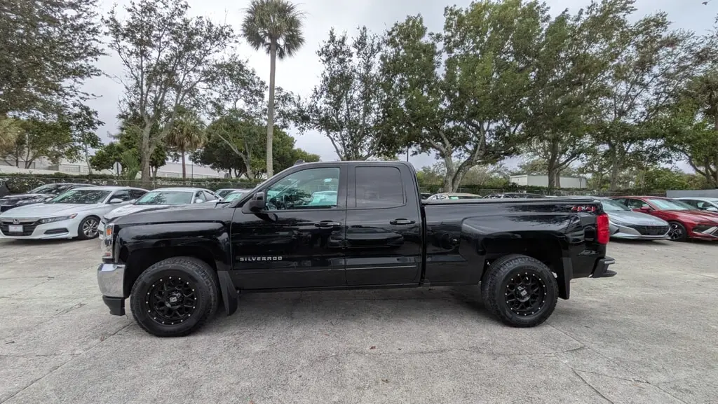 Florida Fine Cars - Used CHEVROLET SILVERADO 1500 2018 WEST PALM LT