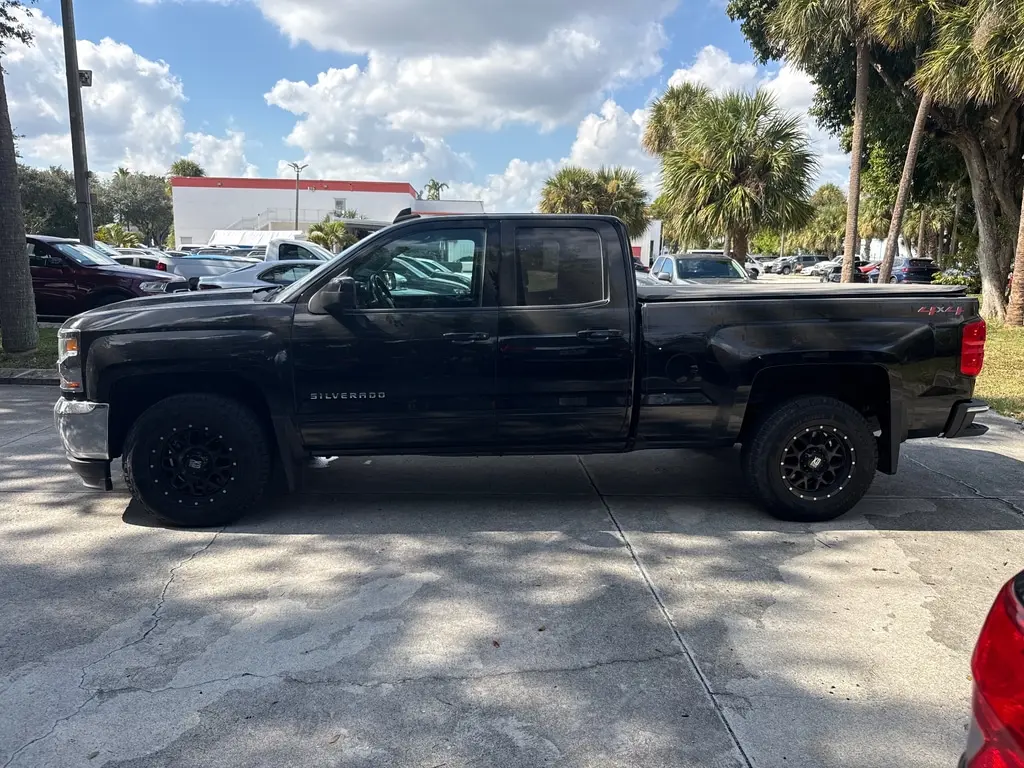 Florida Fine Cars - Used CHEVROLET SILVERADO 1500 2018 WEST PALM LT