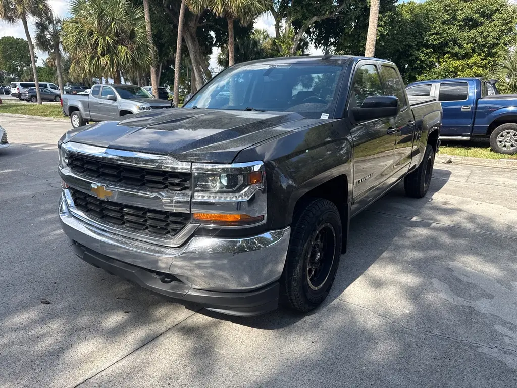 Florida Fine Cars - Used CHEVROLET SILVERADO 1500 2018 WEST PALM LT