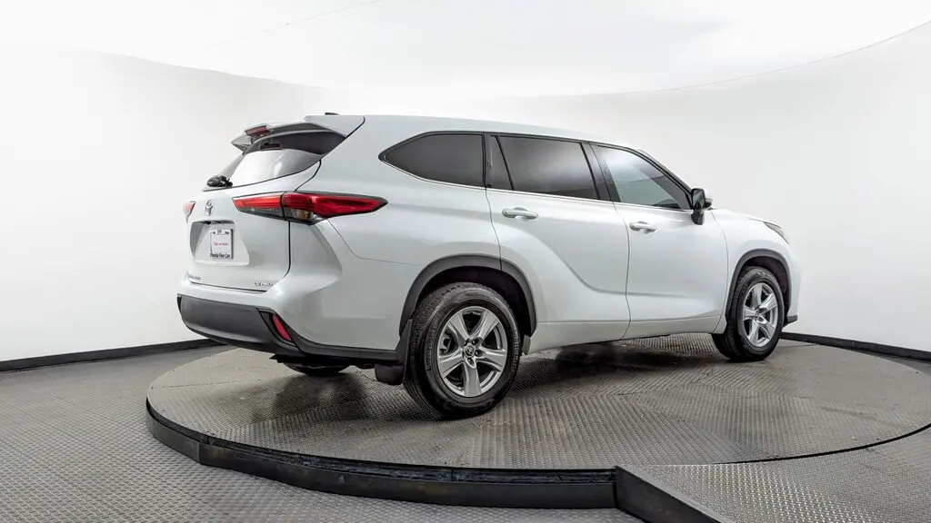 Florida Fine Cars - Used TOYOTA HIGHLANDER 2022 MIAMI LE