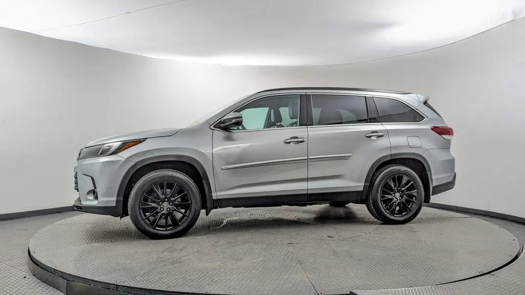 Florida Fine Cars - Used TOYOTA HIGHLANDER 2019 MIAMI SE