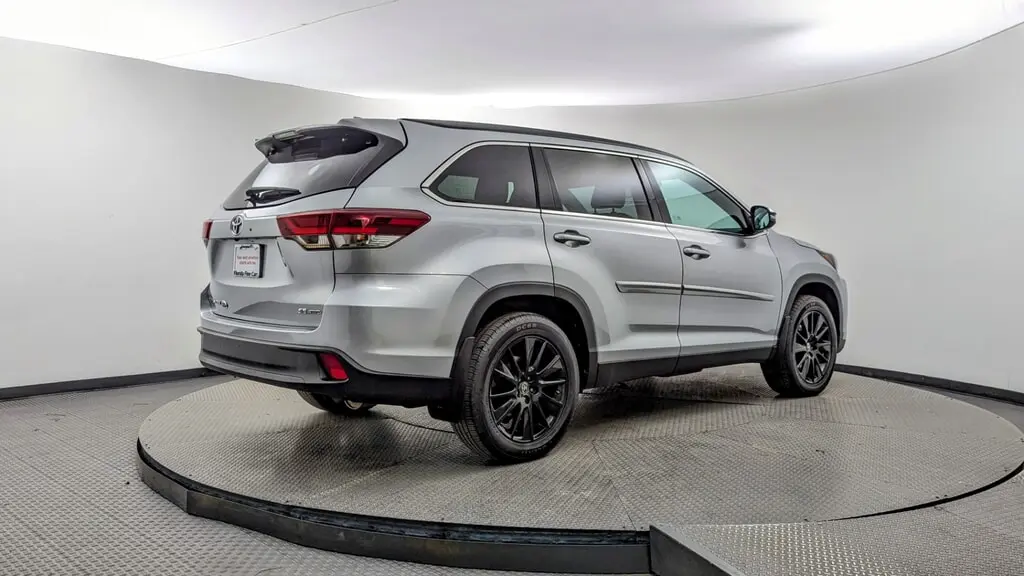 Florida Fine Cars - Used TOYOTA HIGHLANDER 2019 MIAMI SE