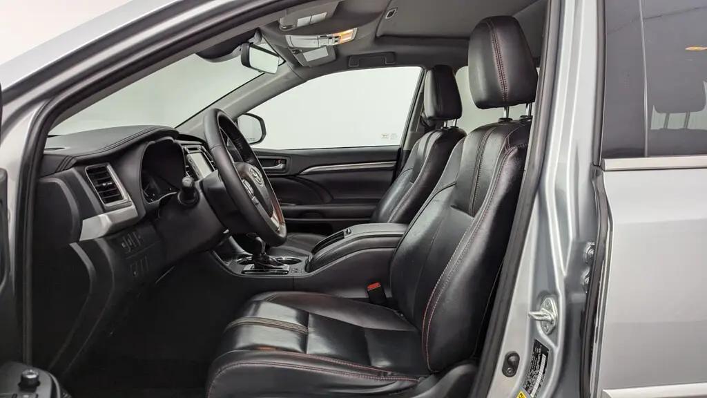 Florida Fine Cars - Used TOYOTA HIGHLANDER 2019 MIAMI SE