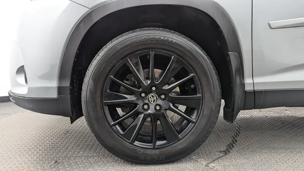 Florida Fine Cars - Used TOYOTA HIGHLANDER 2019 MIAMI SE