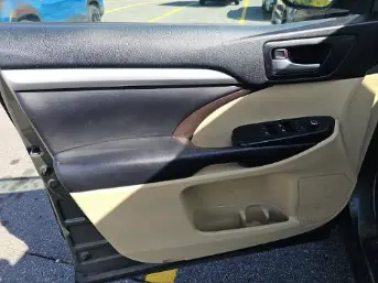 Florida Fine Cars - Used TOYOTA HIGHLANDER 2018 MIAMI SE