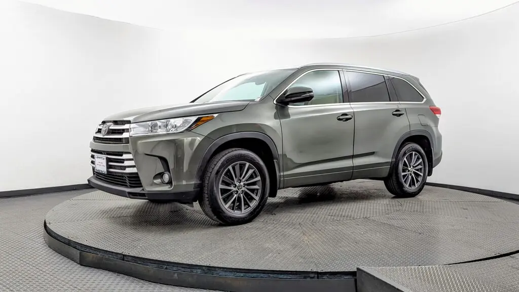 Florida Fine Cars - Used TOYOTA HIGHLANDER 2018 MIAMI XLE
