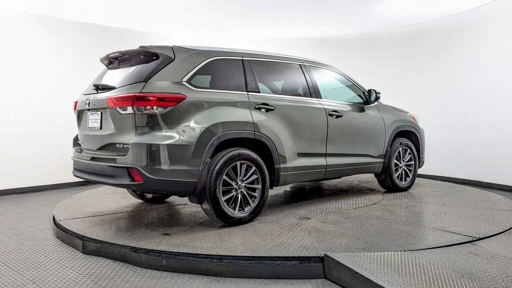 Florida Fine Cars - Used TOYOTA HIGHLANDER 2018 MIAMI XLE