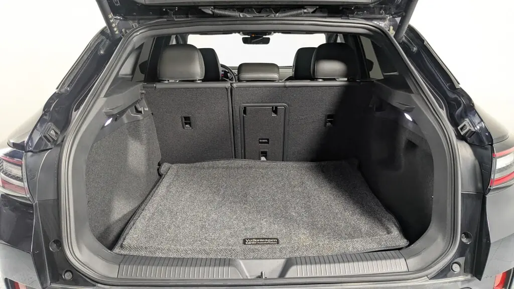 2023 Volkswagen ID.4 Pro S photo 2