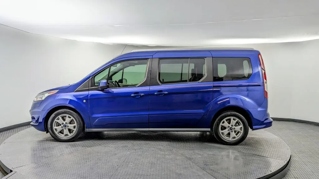 Florida Fine Cars - Used FORD TRANSIT CONNECT WAGON 2017 WEST PALM TITANIUM
