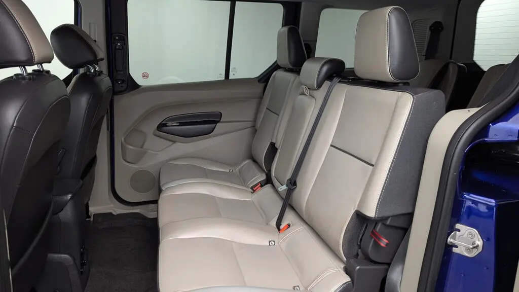 Florida Fine Cars - Used FORD TRANSIT CONNECT WAGON 2017 WEST PALM TITANIUM