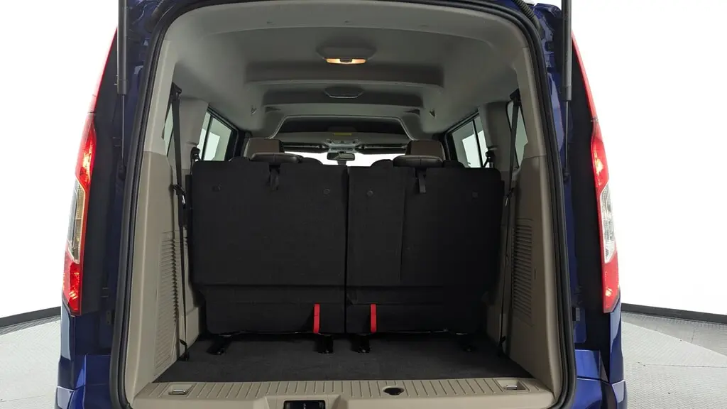 Florida Fine Cars - Used FORD TRANSIT CONNECT WAGON 2017 WEST PALM TITANIUM