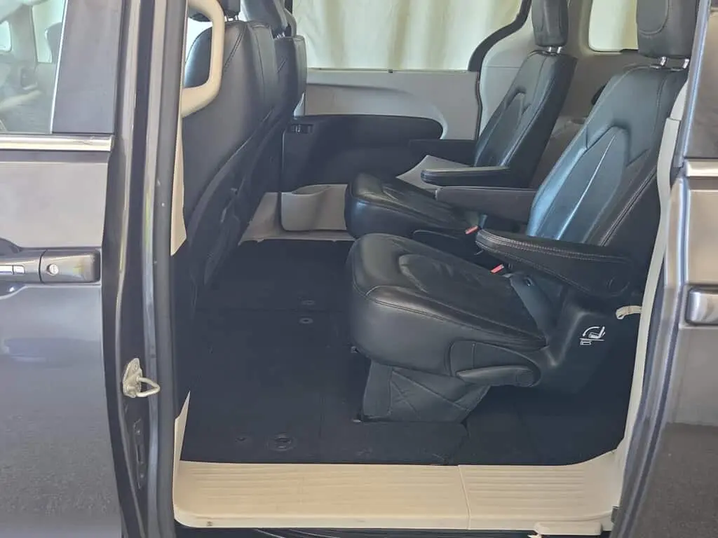 Florida Fine Cars - Used CHRYSLER PACIFICA 2020 ORLANDO TOURING L