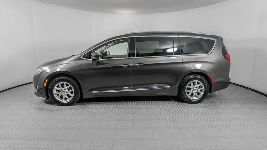 Florida Fine Cars - Used CHRYSLER PACIFICA 2020 ORLANDO TOURING L