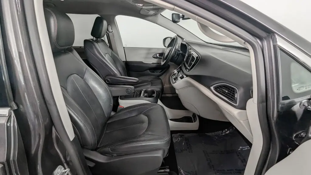 Florida Fine Cars - Used CHRYSLER PACIFICA 2020 ORLANDO TOURING L