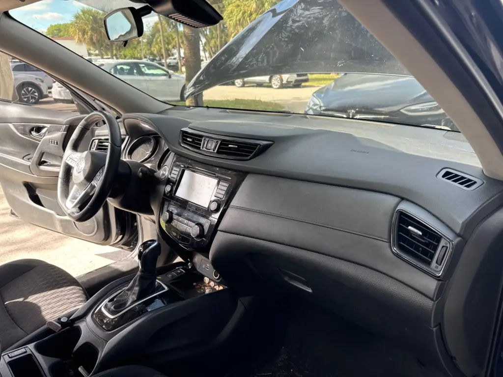 Florida Fine Cars - Used NISSAN ROGUE 2019 WEST PALM SV