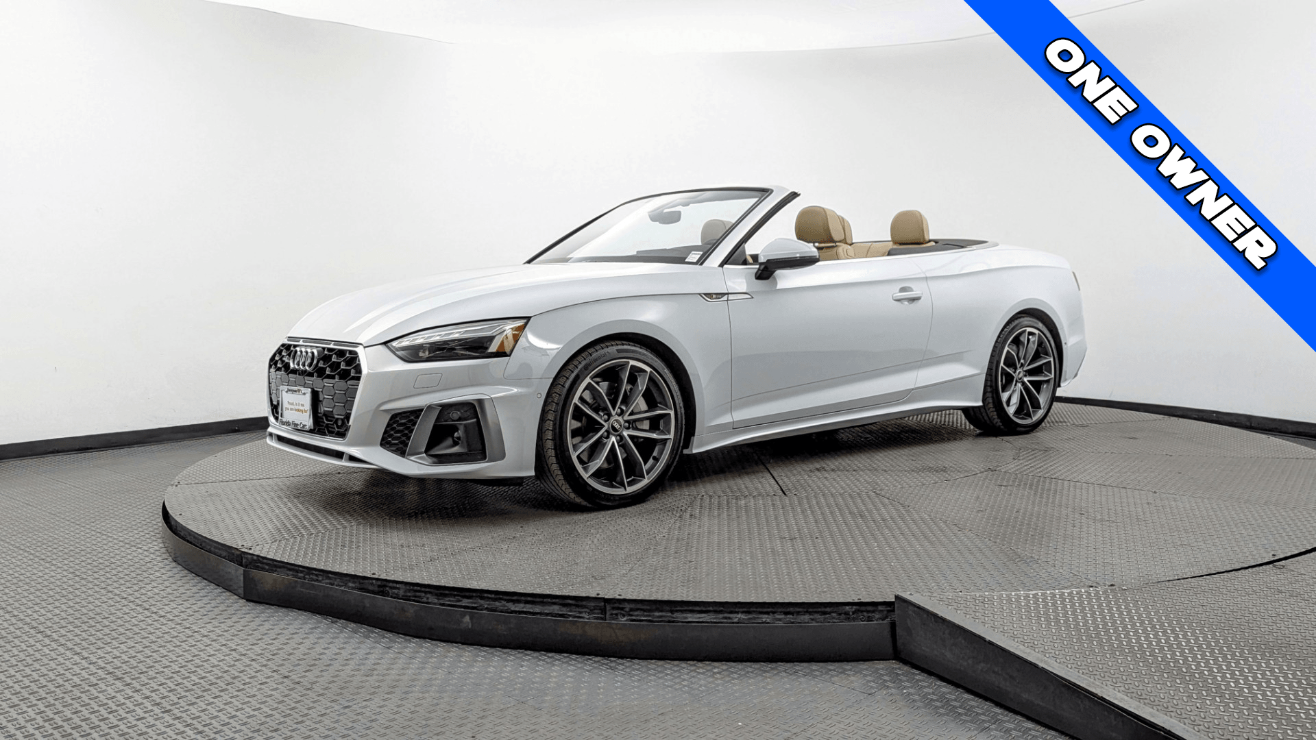 2024 Audi A5 Cabriolet Prestige's photo
