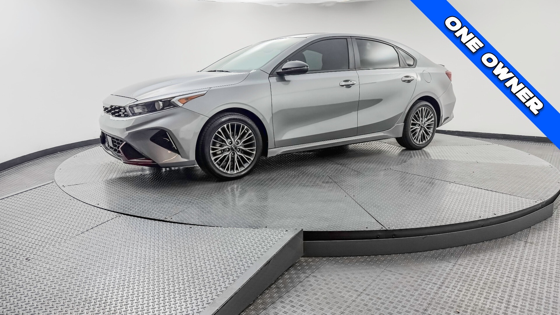 2024 Kia Forte GT-Line's photo