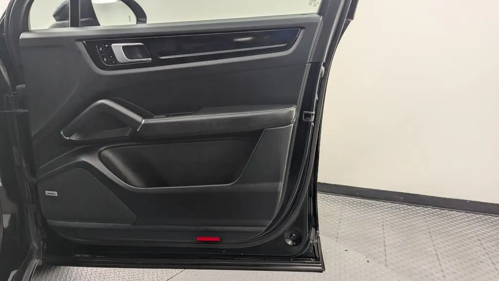 Florida Fine Cars - Used PORSCHE CAYENNE 2020 WEST PALM