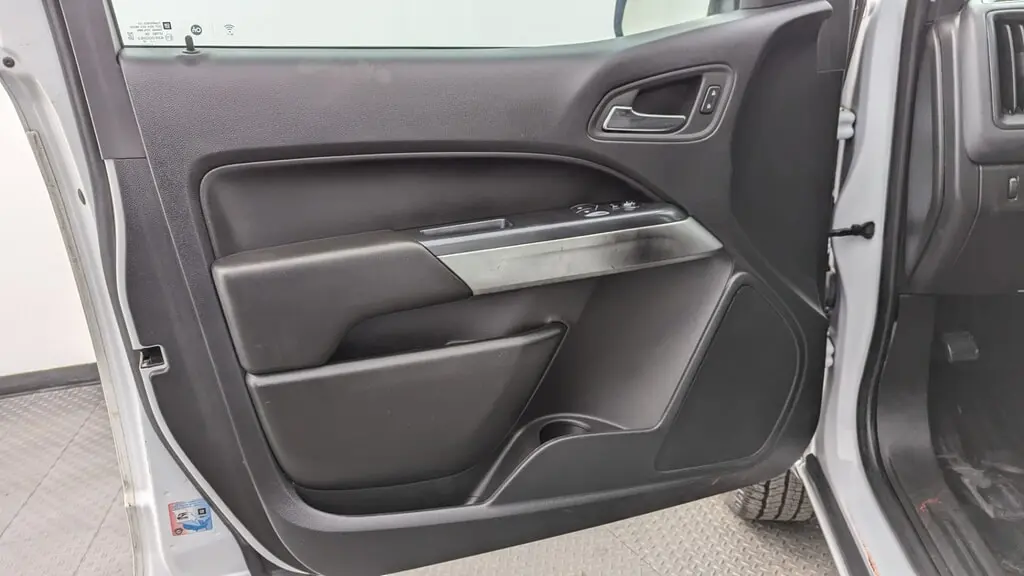 Florida Fine Cars - Used CHEVROLET COLORADO 2022 WEST PALM 2WD LT