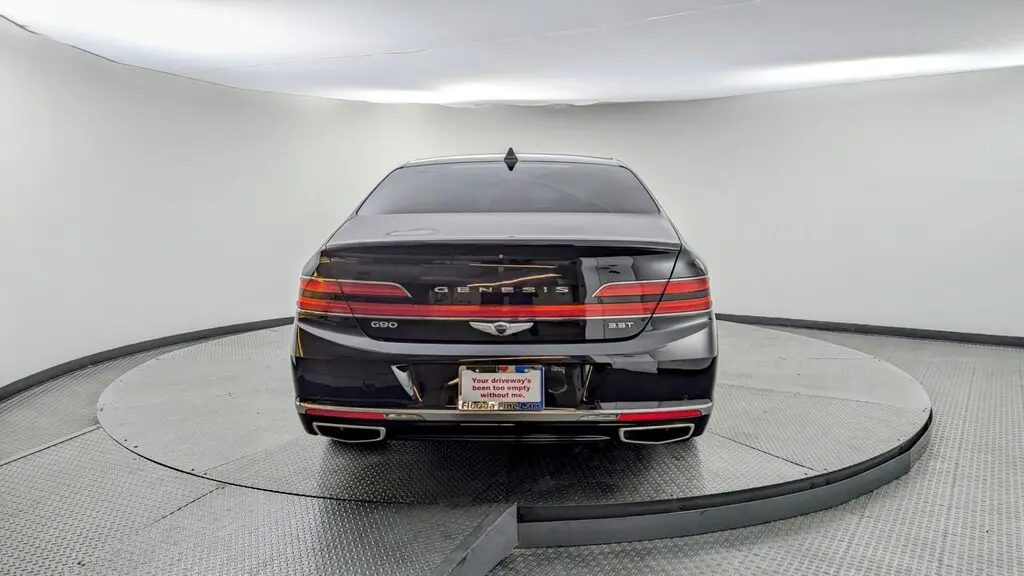 2020 Genesis G90 3.3T Premium photo 4