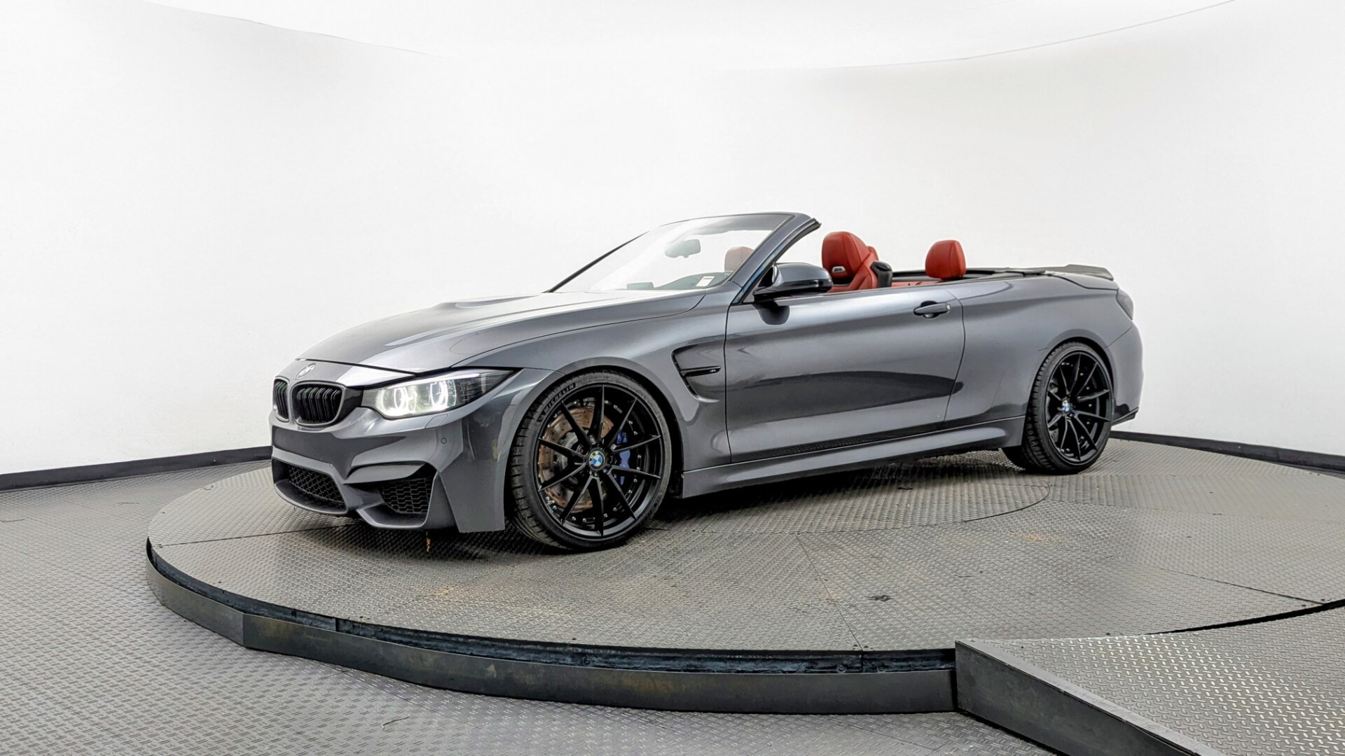 2015 BMW M4 Convertible Base's photo