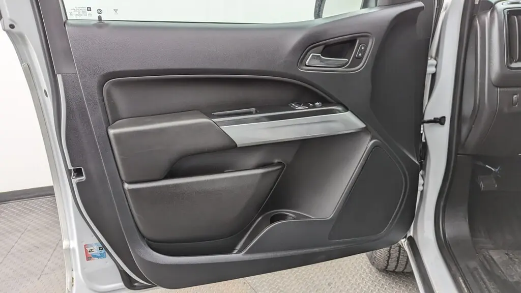 Florida Fine Cars - Used CHEVROLET COLORADO 2022 WEST PALM 2WD LT