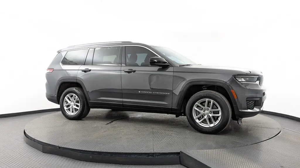 Florida Fine Cars - Used JEEP GRAND CHEROKEE L 2023 MARGATE LAREDO