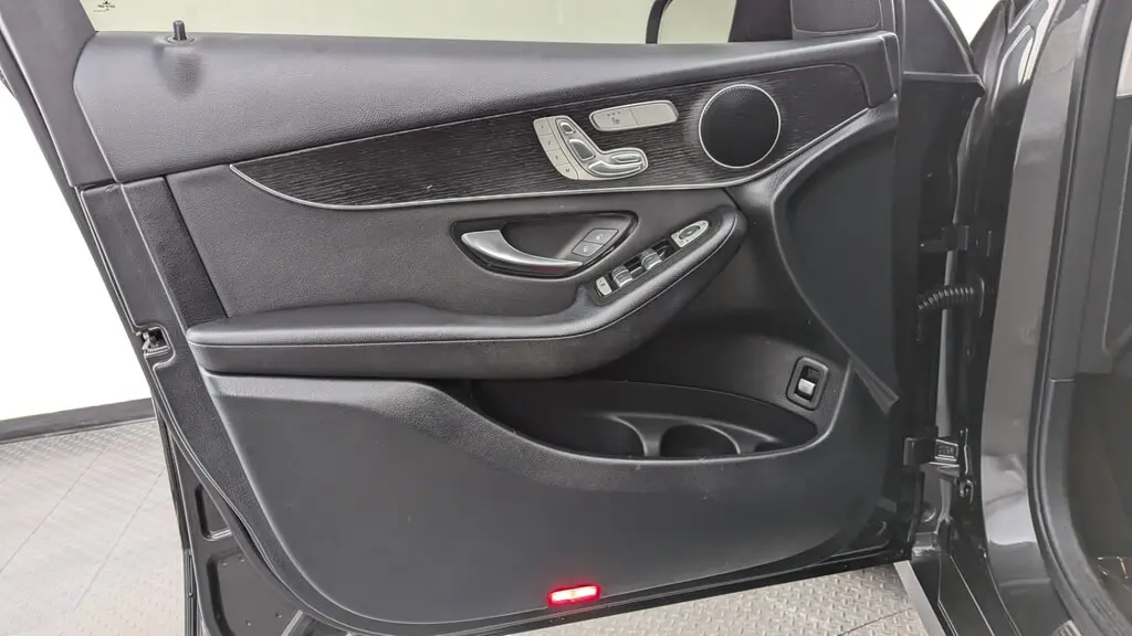 Florida Fine Cars - Used MERCEDES-BENZ GLC 2021 MARGATE GLC 300