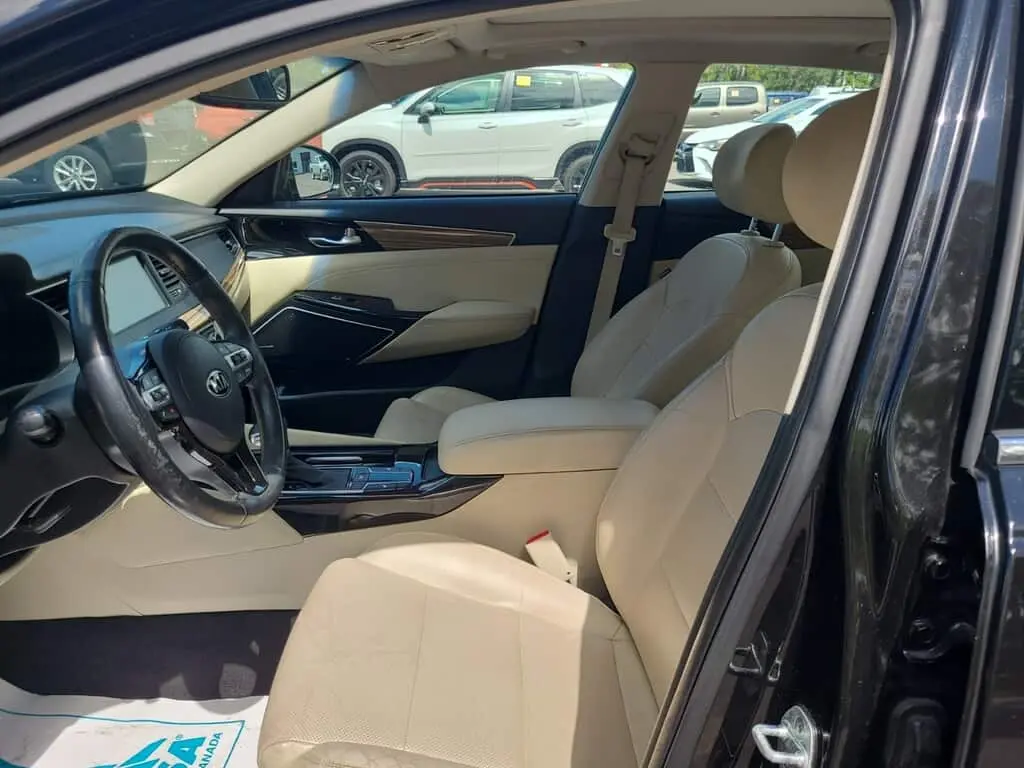 Florida Fine Cars - Used KIA CADENZA 2017 WEST PALM PREMIUM