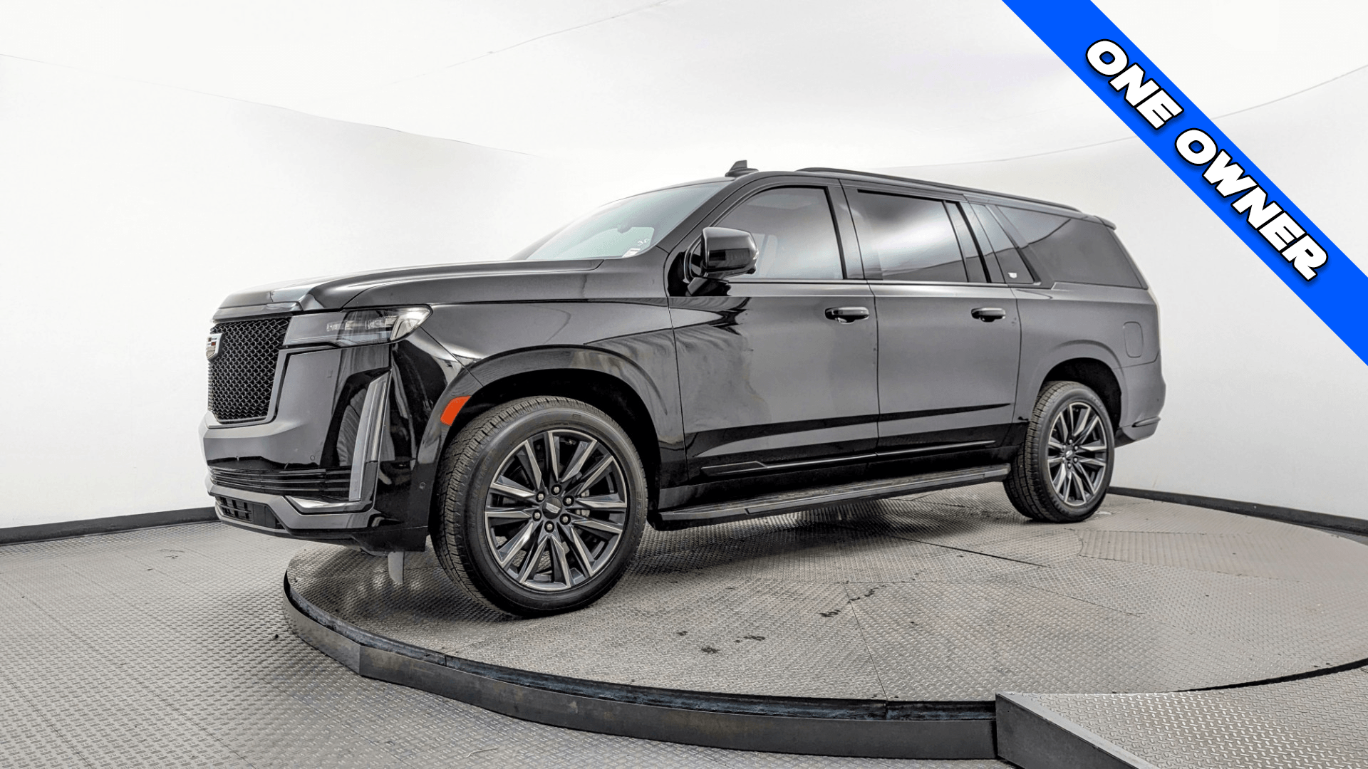 2023 Cadillac Escalade ESV Sport's photo