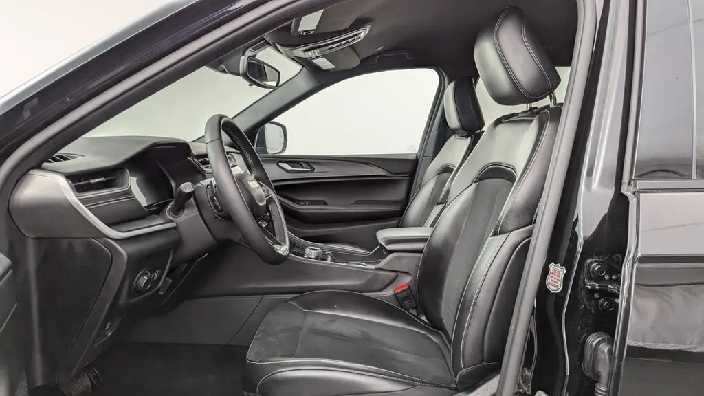 Florida Fine Cars - Used JEEP GRAND CHEROKEE L 2024 MARGATE ALTITUDE