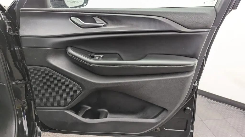 Florida Fine Cars - Used JEEP GRAND CHEROKEE L 2024 MARGATE ALTITUDE