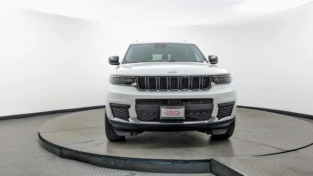 Florida Fine Cars - Used JEEP GRAND CHEROKEE L 2023 MARGATE LAREDO