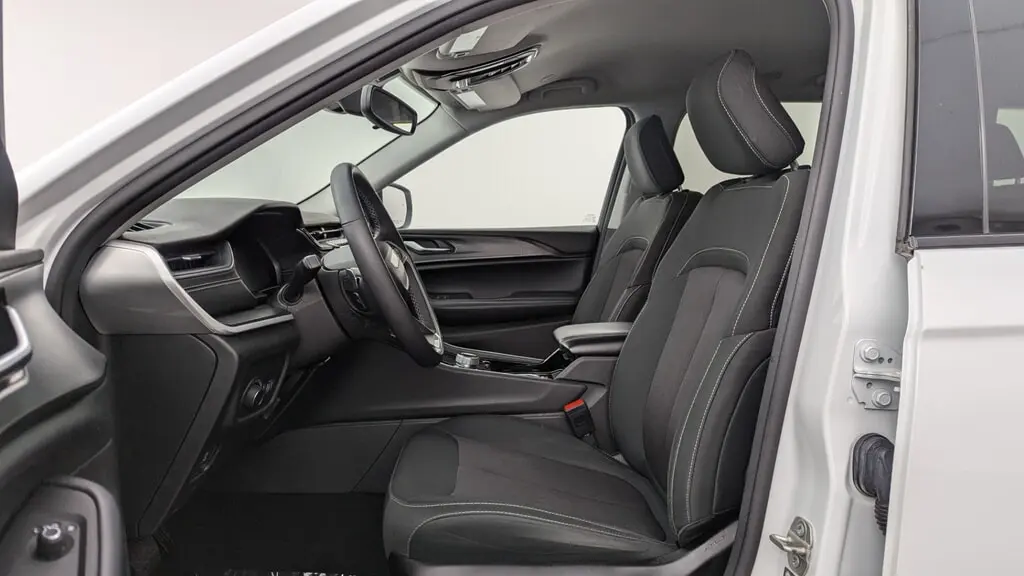 Florida Fine Cars - Used JEEP GRAND CHEROKEE L 2023 MARGATE LAREDO