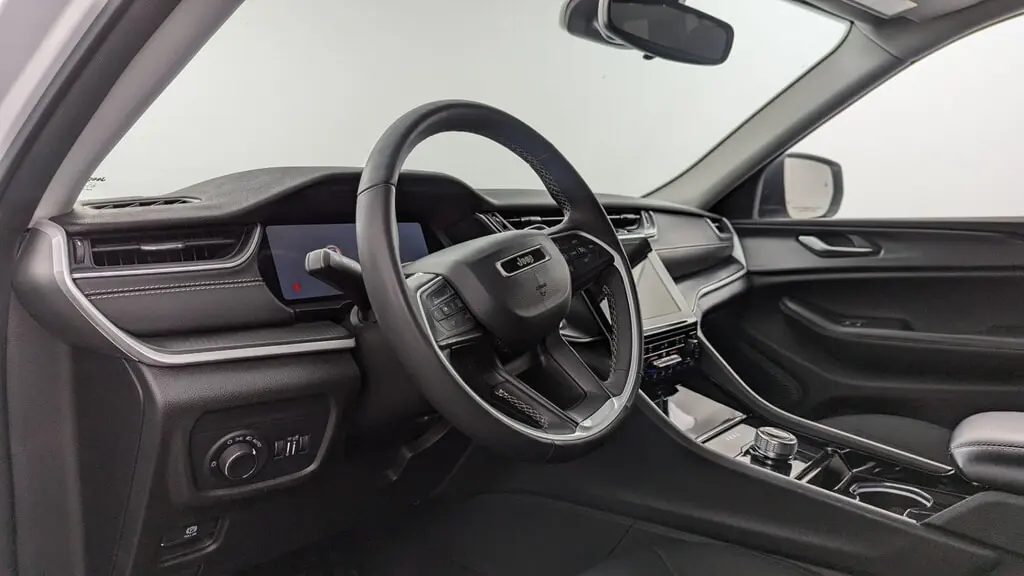 Florida Fine Cars - Used JEEP GRAND CHEROKEE L 2023 MARGATE LAREDO