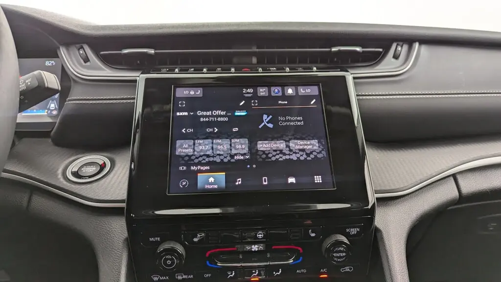 Florida Fine Cars - Used JEEP GRAND CHEROKEE L 2023 MARGATE LAREDO