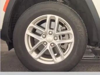 Florida Fine Cars - Used JEEP GRAND CHEROKEE L 2023 MARGATE LAREDO