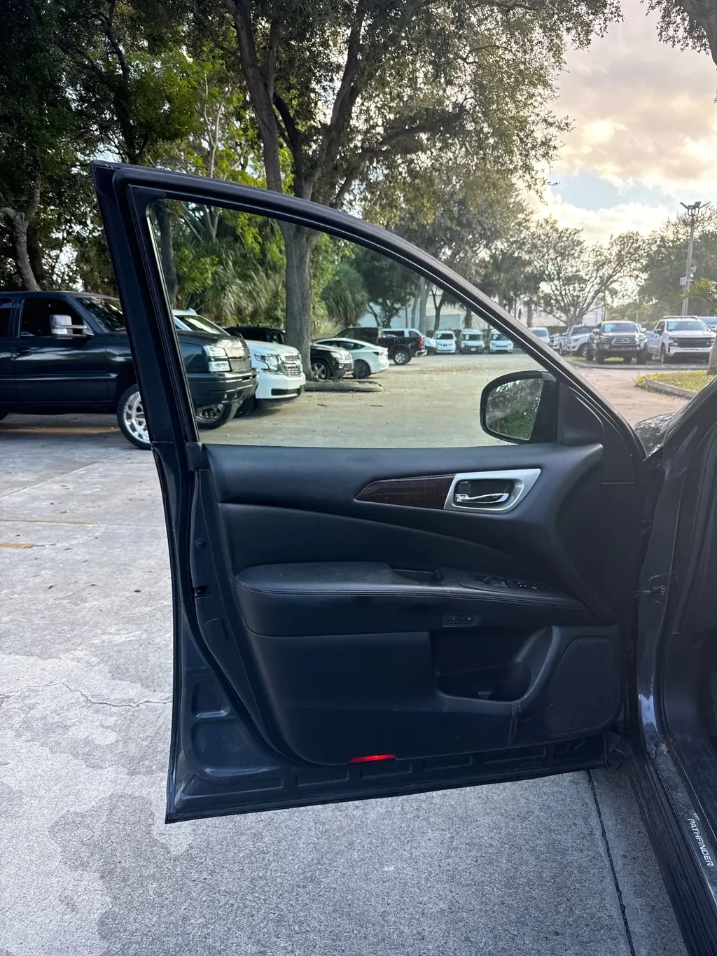 Florida Fine Cars - Used NISSAN PATHFINDER 2013 WEST PALM SL