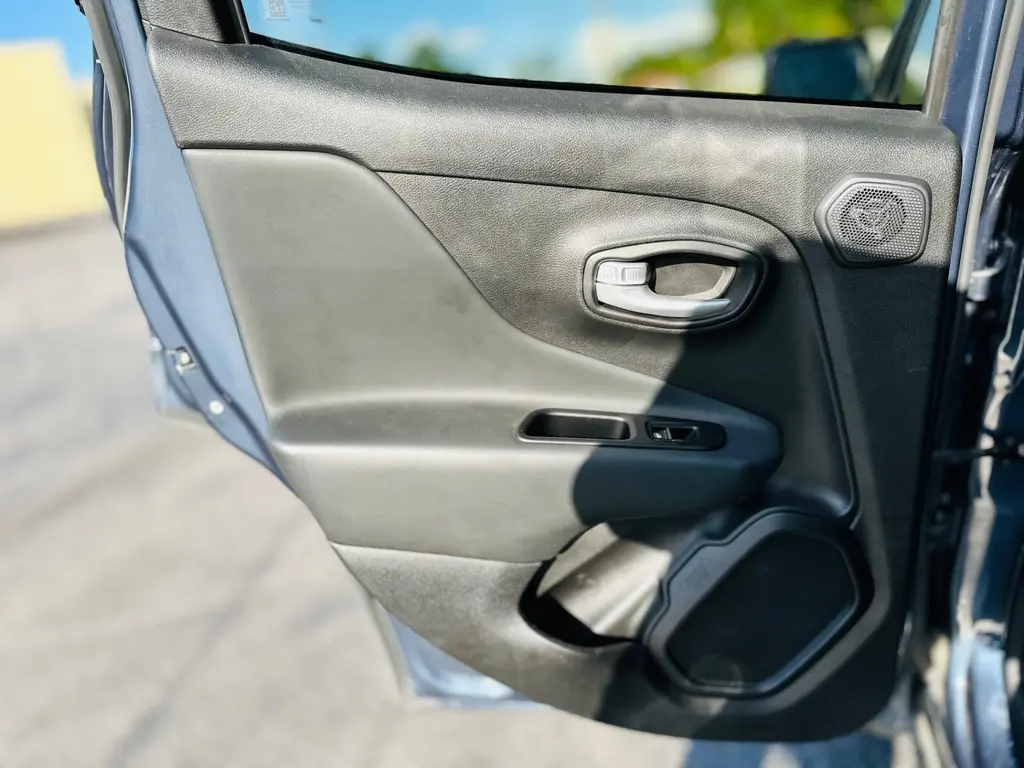 Florida Fine Cars - Used JEEP RENEGADE 2023 MIAMI LATITUDE